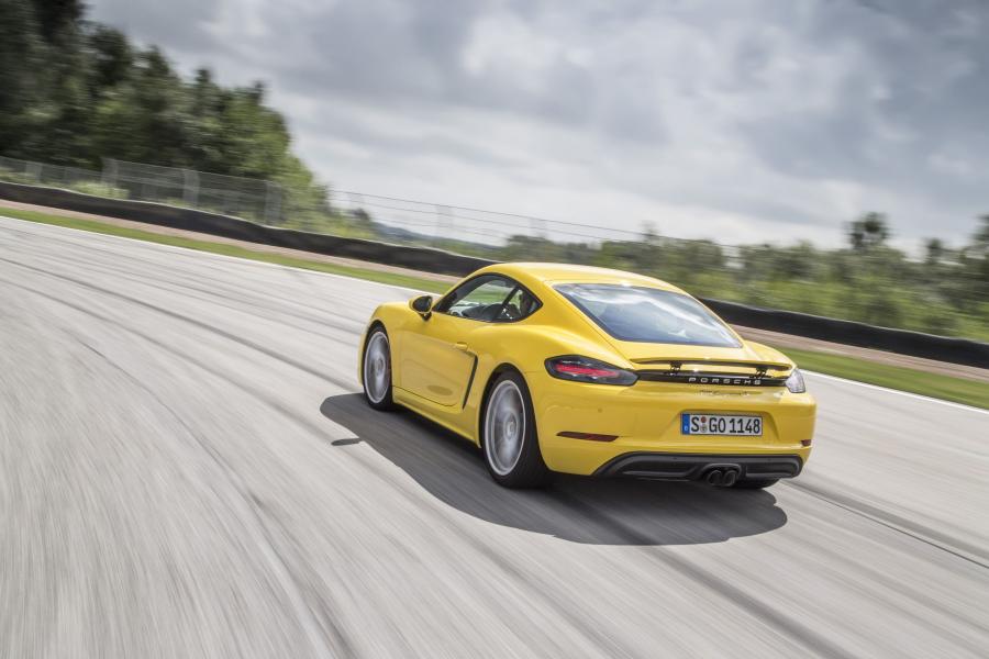  Porsche 718 Cayman S 2016 года  (фото 8 из 36)